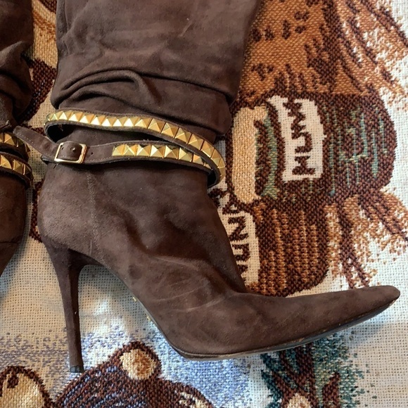Vintage Iceberg Scrunchy Brown Suede Stiletto Boot gold stud wrap strap heel 8 - Picture 11 of 16